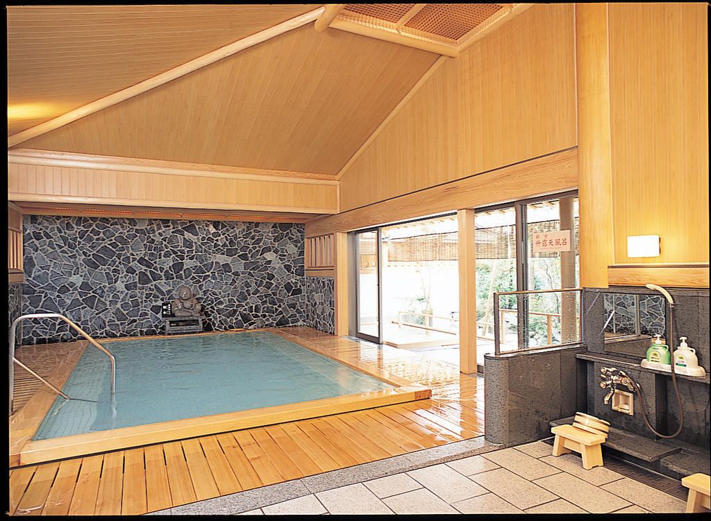 ホテル清風苑 新発田市 エクステリア 写真